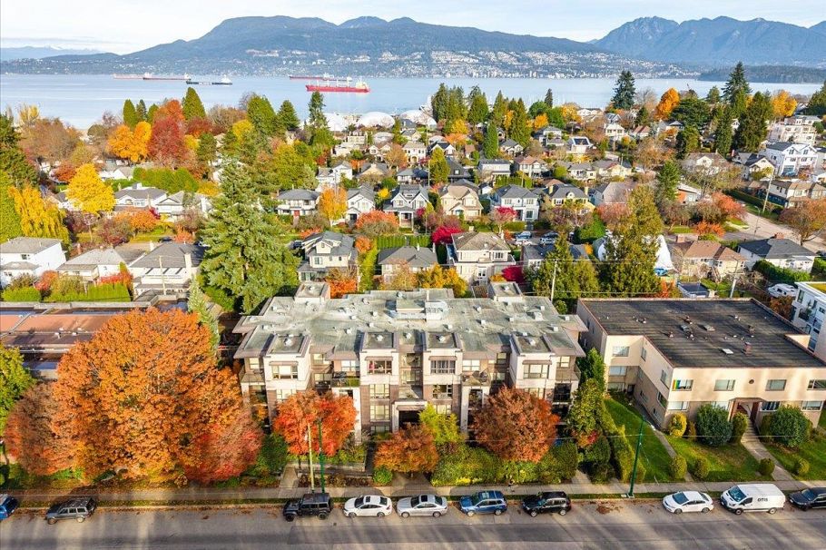 306 3839 W 4th Avenue Vancouver, BC - 2