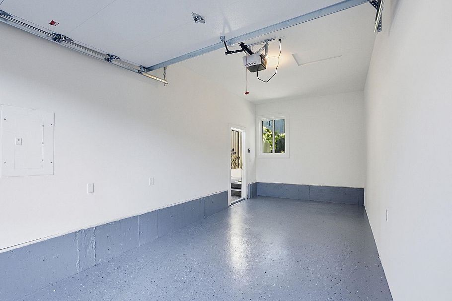 1 6141 Yew Street Vancouver, BC - 26