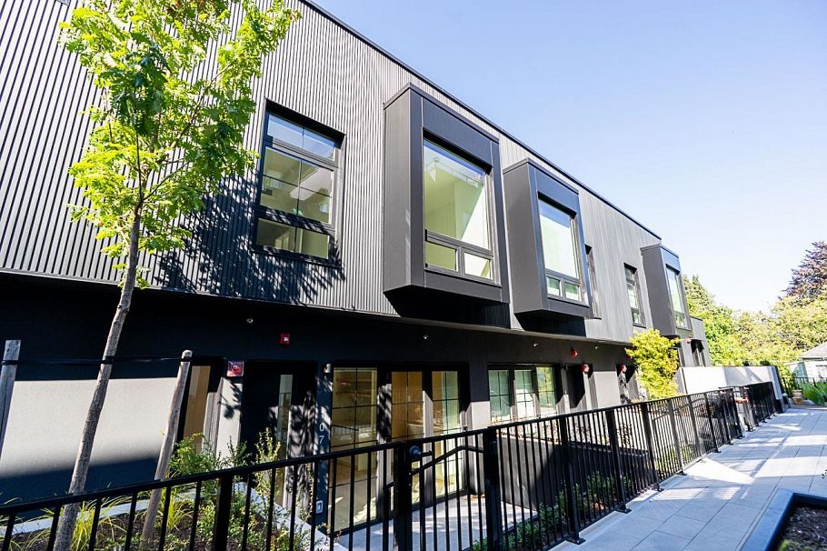 107 551 W 28th Avenue Vancouver, BC - 3