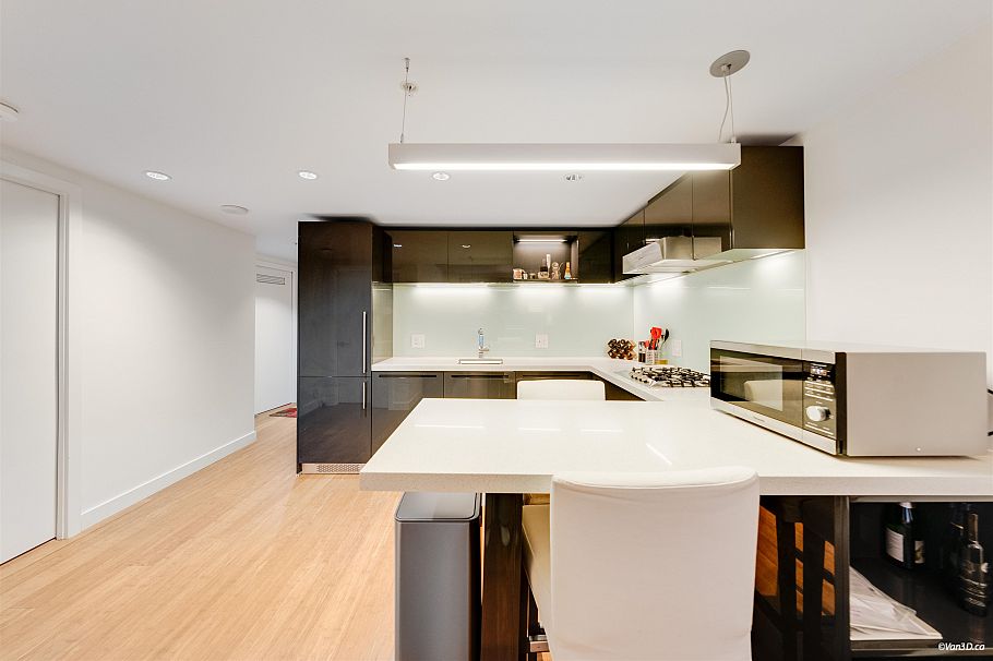 1103 777 Richards Street Vancouver, BC - 9