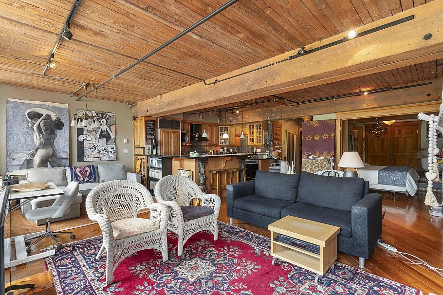 301 41 Alexander Street Vancouver, BC - 5