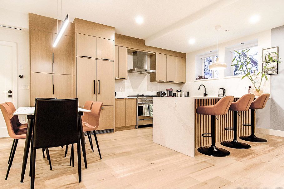 4542 Quebec Street Vancouver, BC - 7