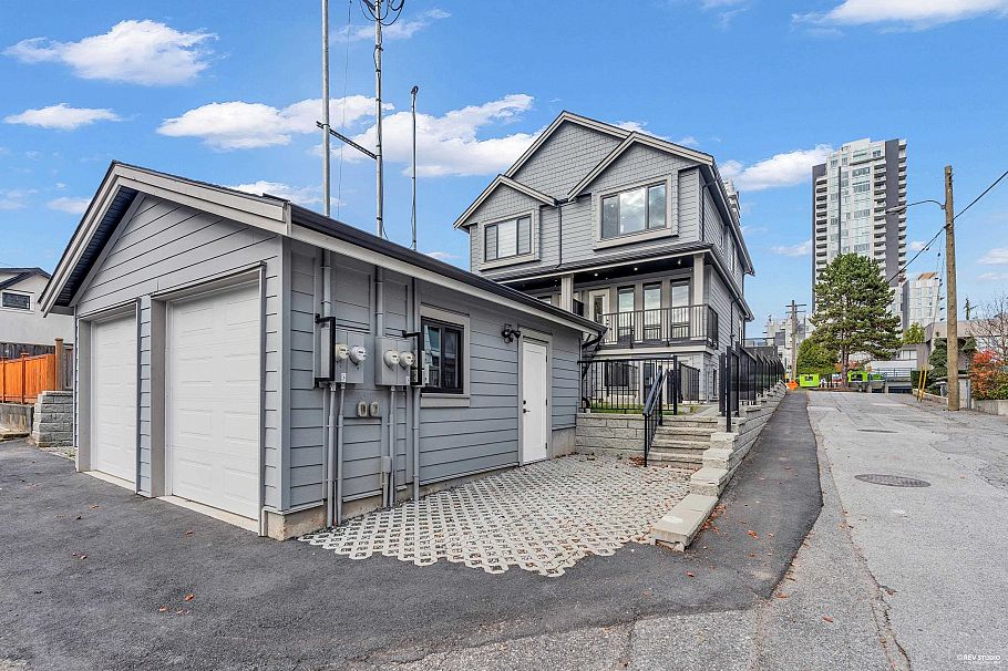 514 W 60th Avenue Vancouver, BC - 29