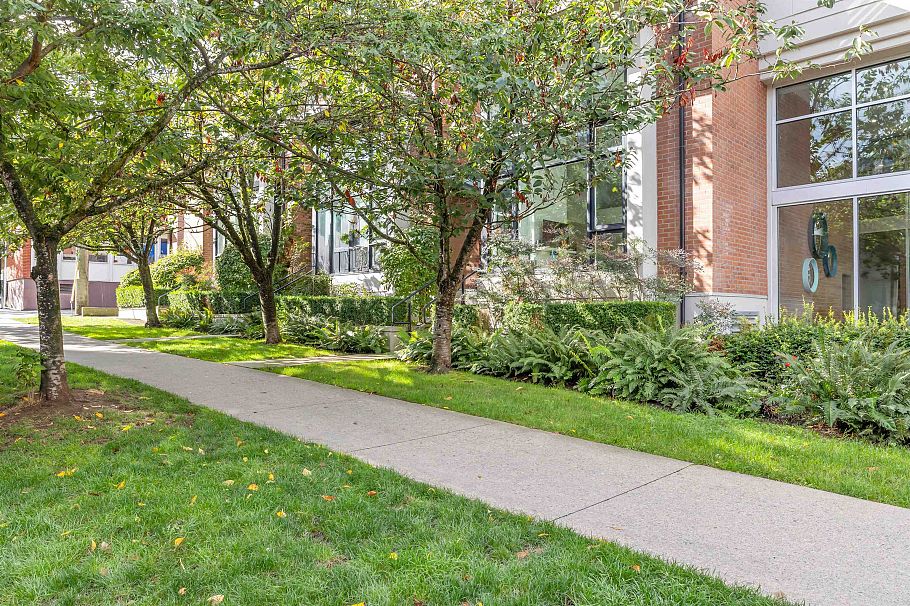 2727 Sophia Street Vancouver, BC - 28