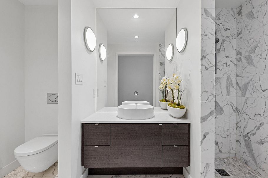 206 1477 W Pender Street Vancouver, BC - 13