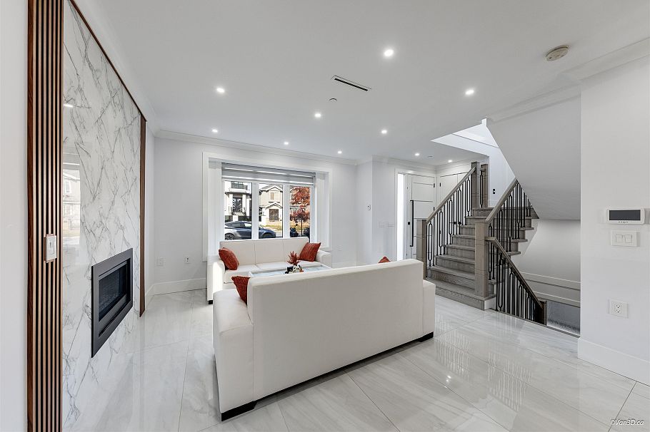 926 E 58th Avenue Vancouver, BC - 8