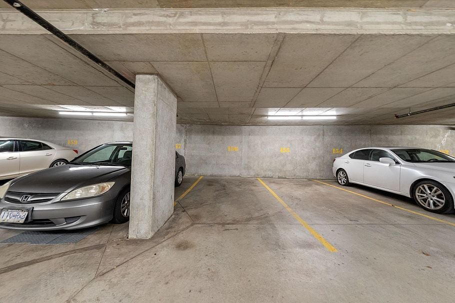 305 1082 Seymour Street Vancouver, BC - 28