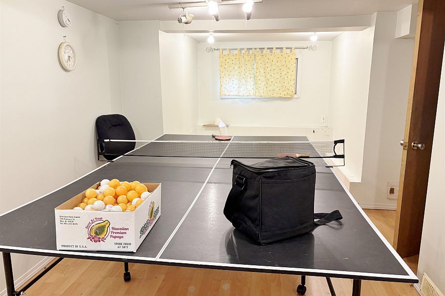 3034 Glen Drive Vancouver, BC - 15