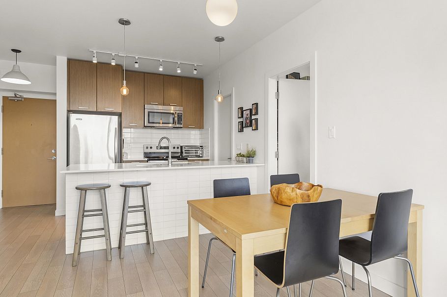 507 2321 Scotia Street Vancouver, BC - 9