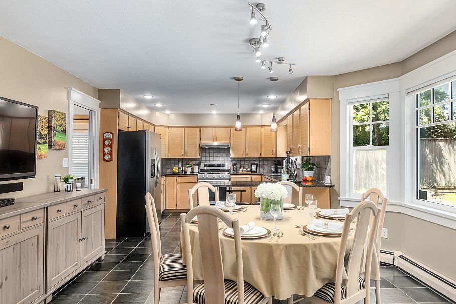 1845 W 62nd Avenue Vancouver, BC - 9