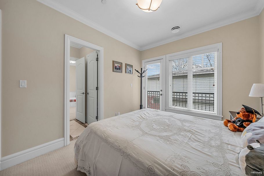 3522 W 27th Avenue Vancouver, BC - 28