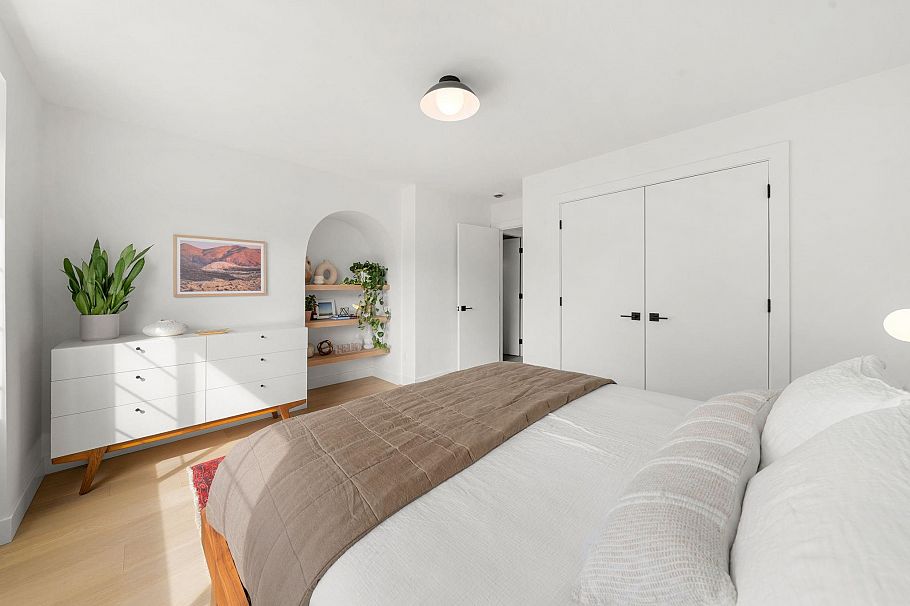 18 901 W 17th Street North Vancouver, BC - 21