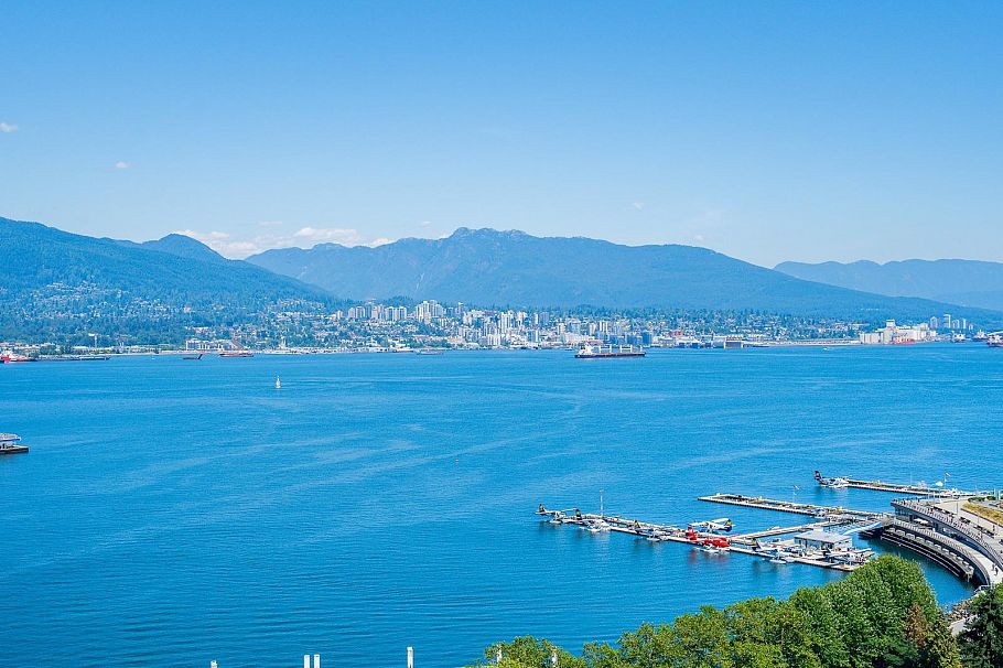 1904 1205 W Hastings Street Vancouver, BC - 1