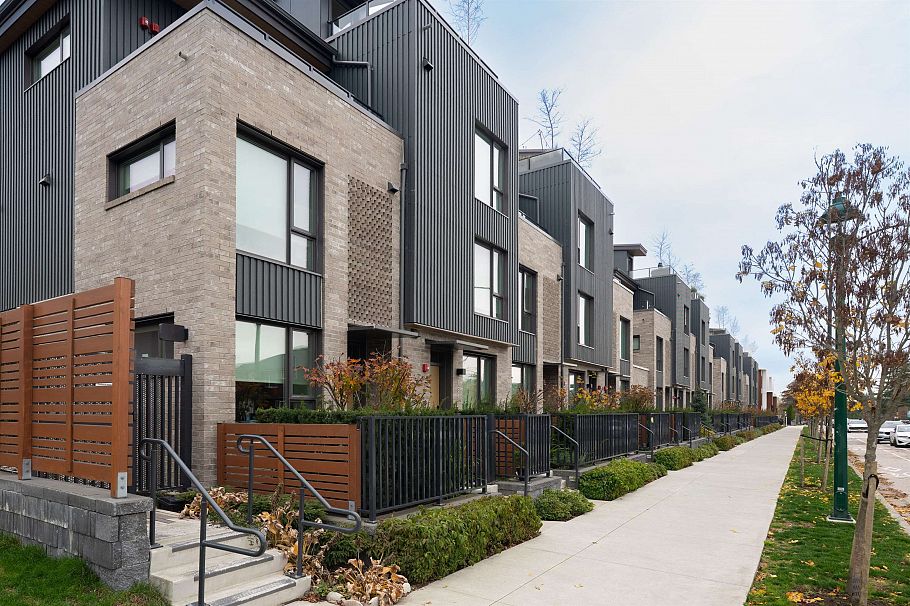 173 805 W 49th Avenue Vancouver, BC - 33