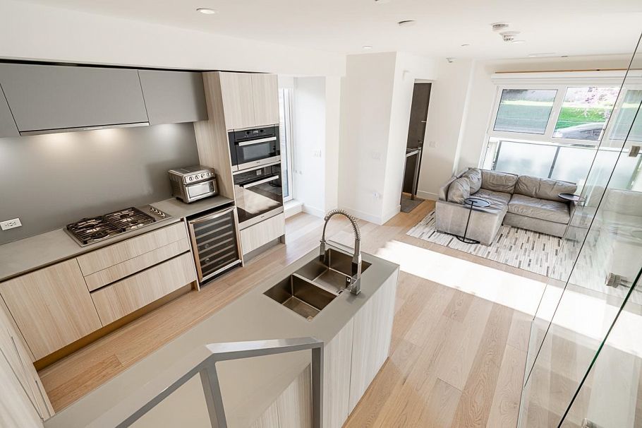 158 W Woodstock Avenue Vancouver, BC - 15