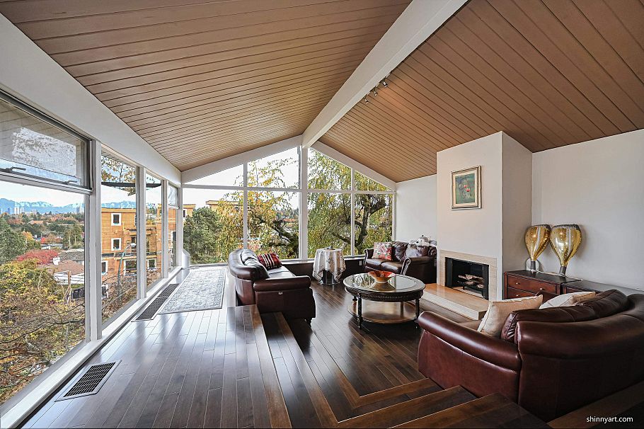 4729 Paton Street Vancouver, BC - 1