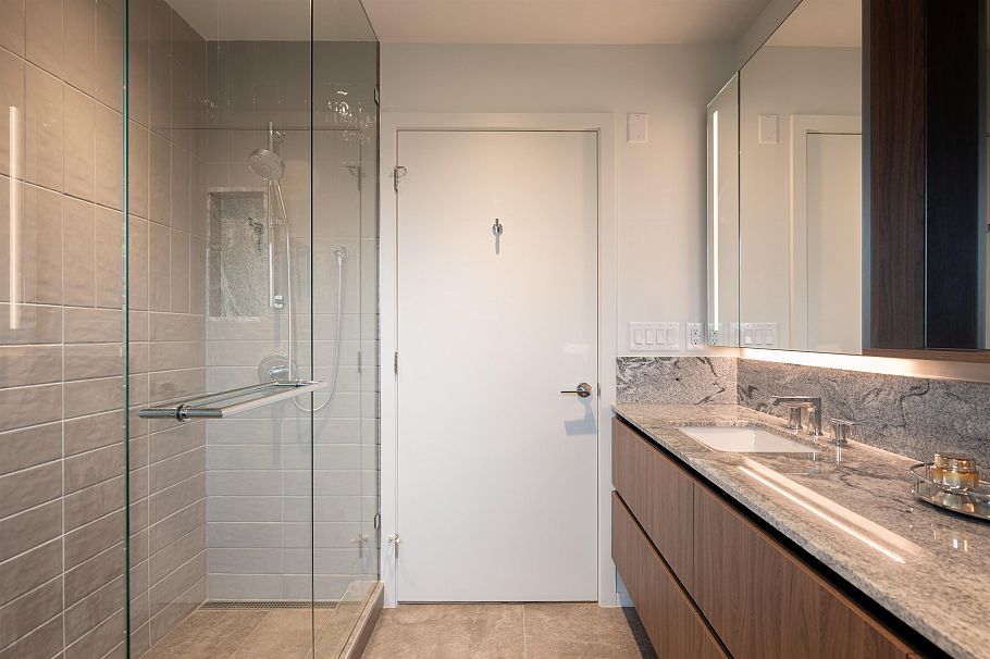 173 805 W 49th Avenue Vancouver, BC - 28