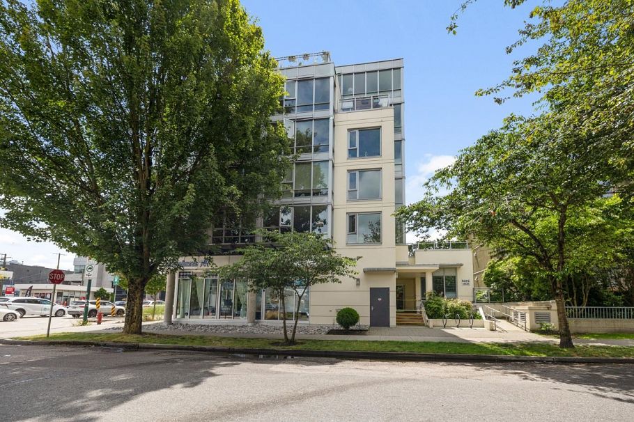 307 1808 W 3rd Avenue Vancouver, BC - 16