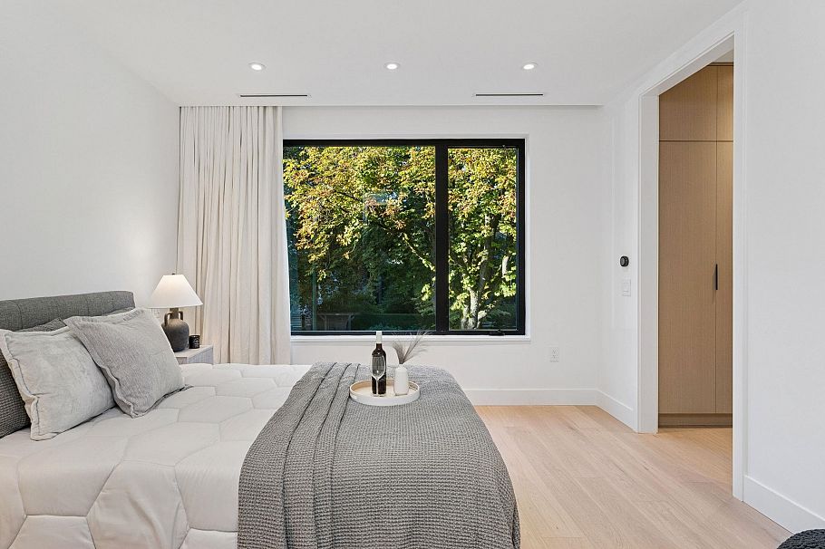 1 3036 W 14th Avenue Vancouver, BC - 10