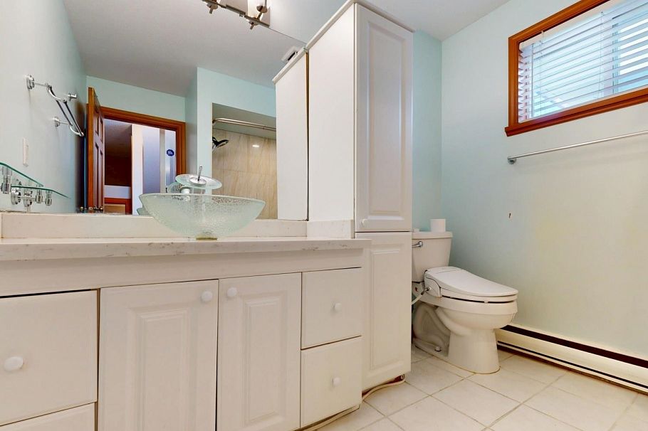 2395 Oak Street Vancouver, BC - 29