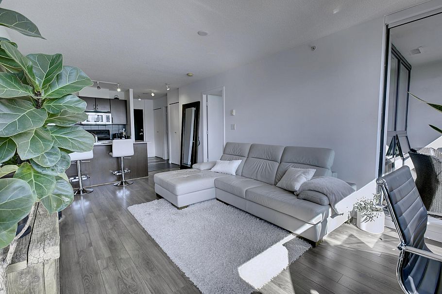 938 Smithe Street Vancouver, BC - 3