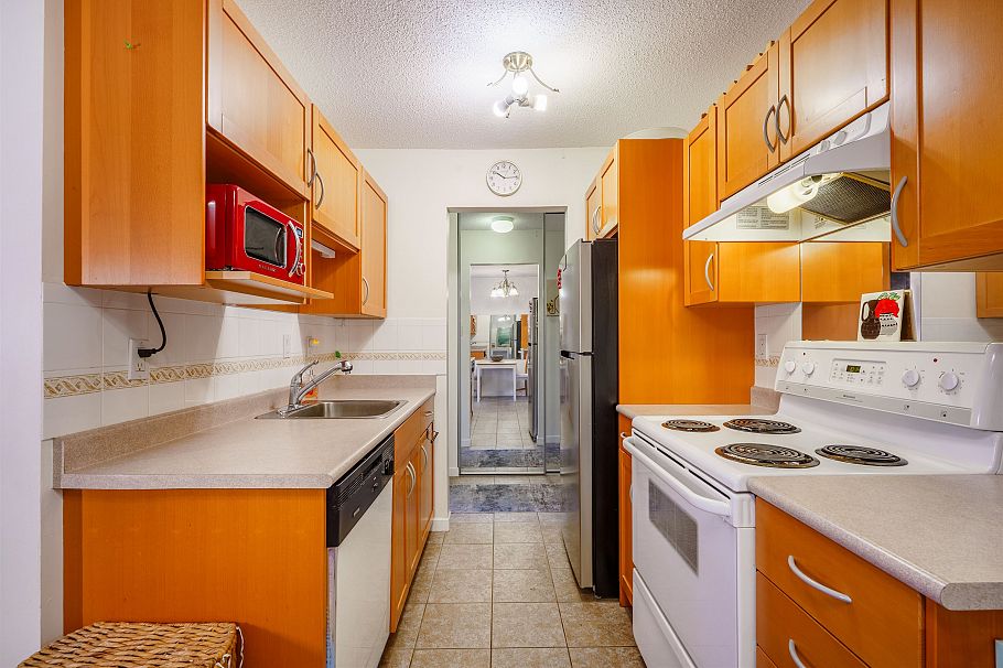 208 2255 W 5th Avenue Vancouver, BC - 10