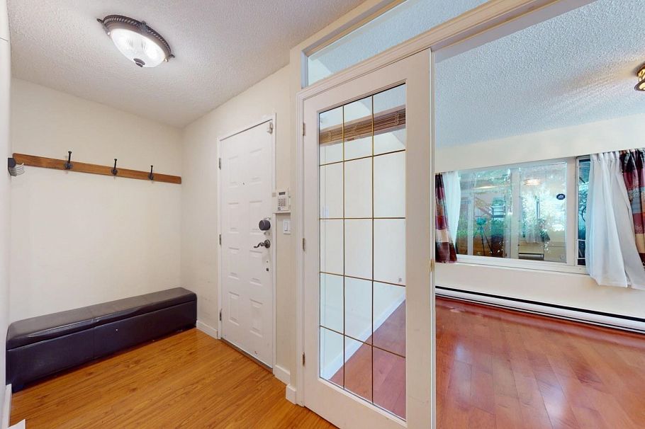 2395 Oak Street Vancouver, BC - 25