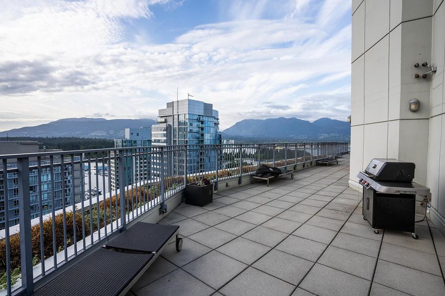 1702 1205 W Hastings Street Vancouver, BC - 36