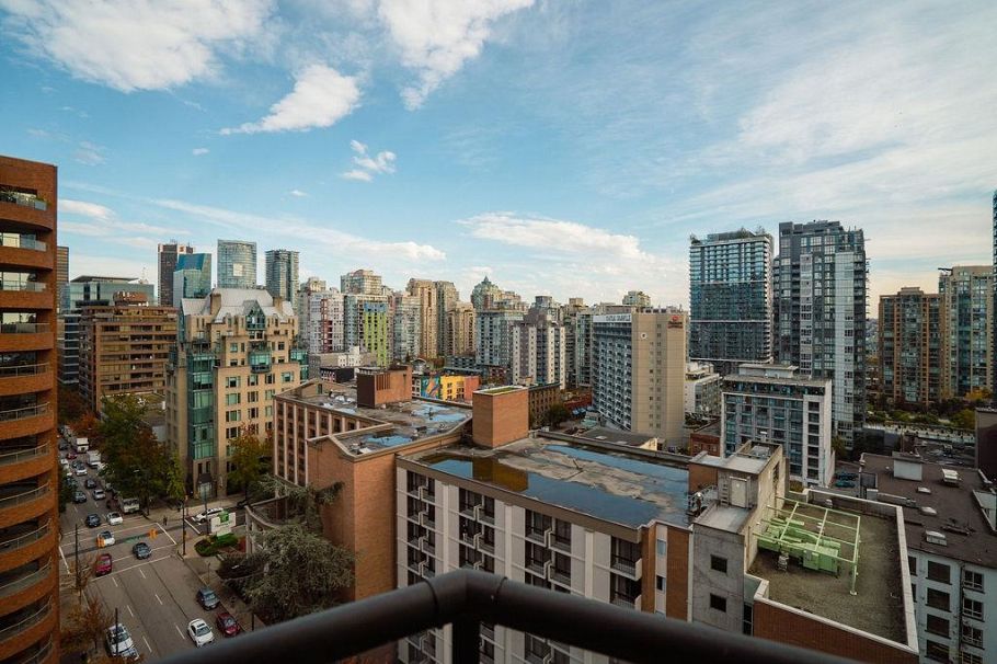 1704 1189 Howe Street Vancouver, BC - 29