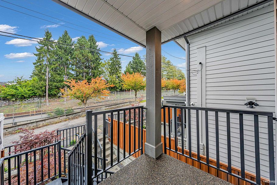 1 3090 Vanness Avenue Vancouver, BC - 20