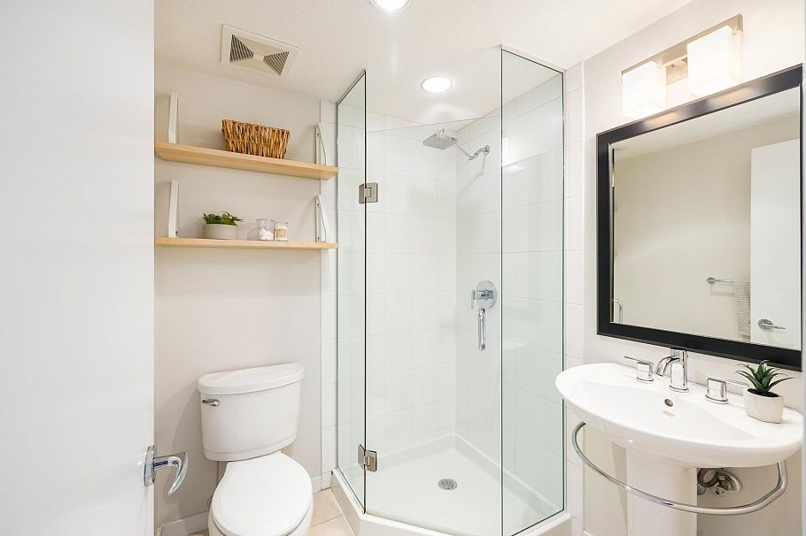 2276 St. George Street Vancouver, BC - 18