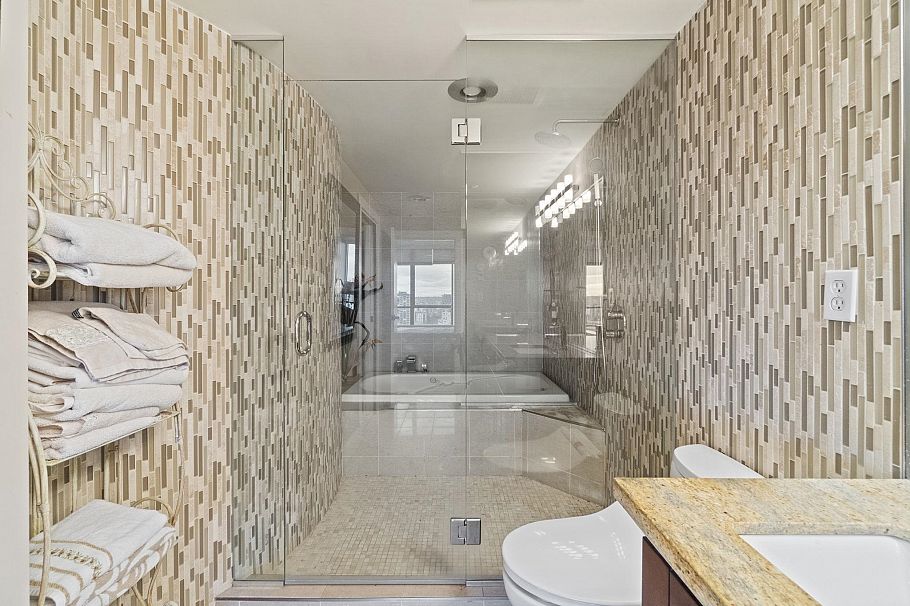 1904 738 Boughton Street Vancouver, BC - 24