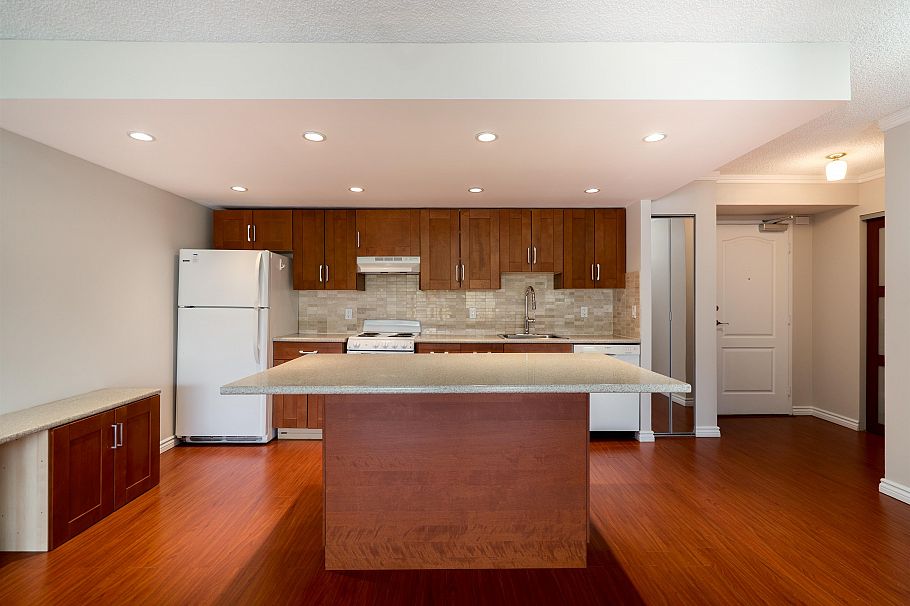 1319 2012 Fullerton Avenue North Vancouver, BC - 27