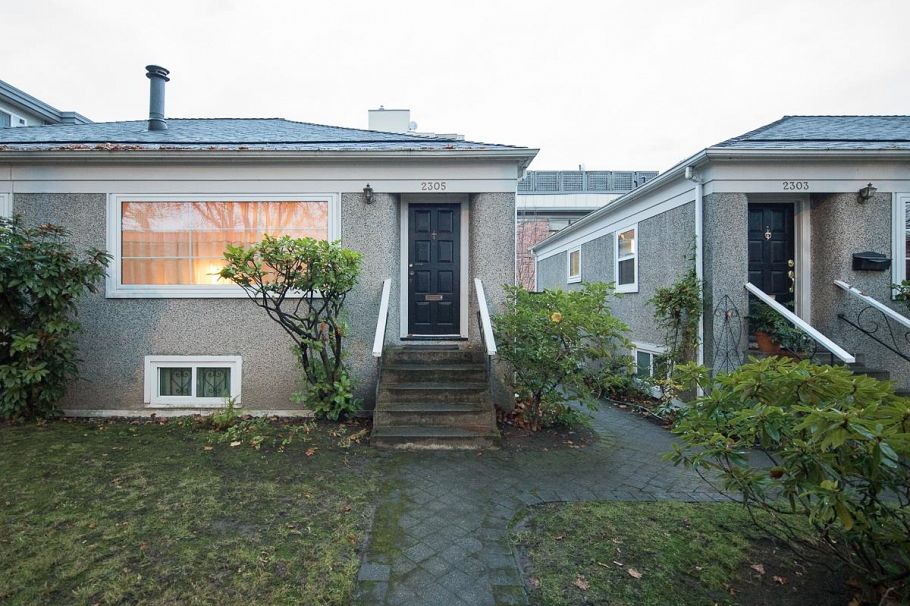 2305 W 3rd Avenue Vancouver, BC - 1