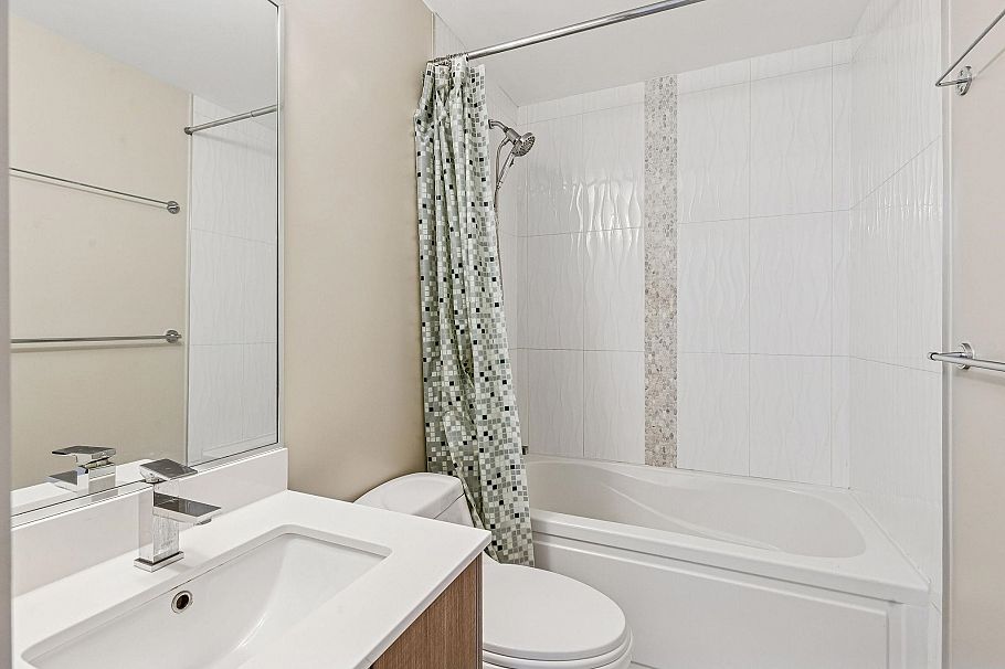 212 1838 Renfrew Street Vancouver, BC - 24