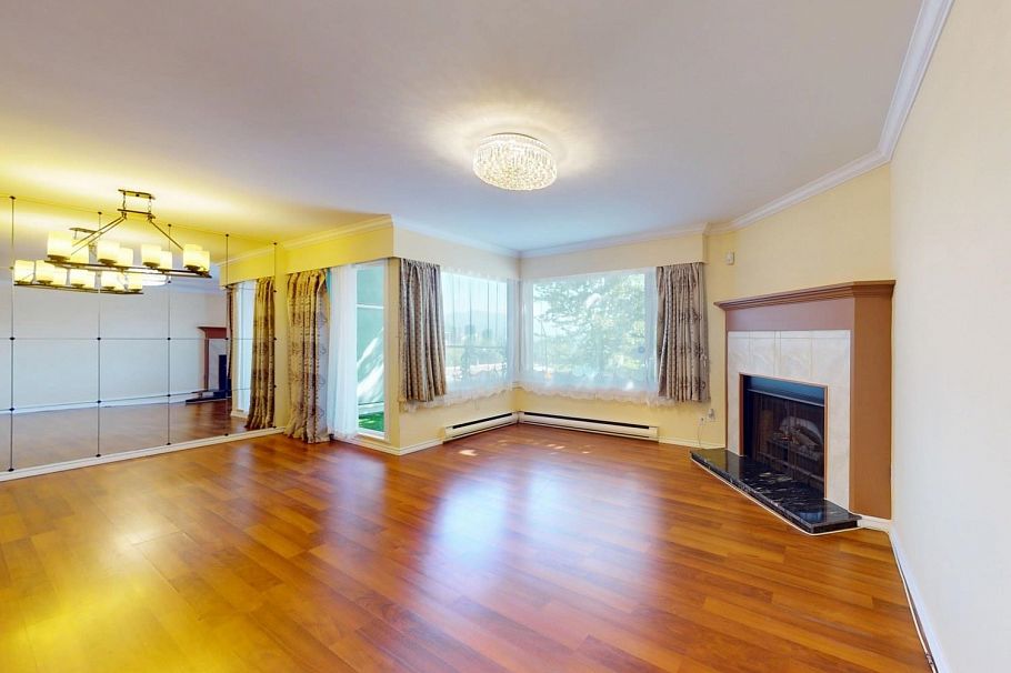 2395 Oak Street Vancouver, BC - 7