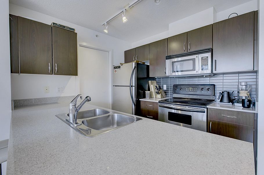 938 Smithe Street Vancouver, BC - 11