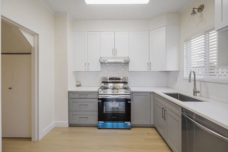 2229 Oxford Street Vancouver, BC - 17