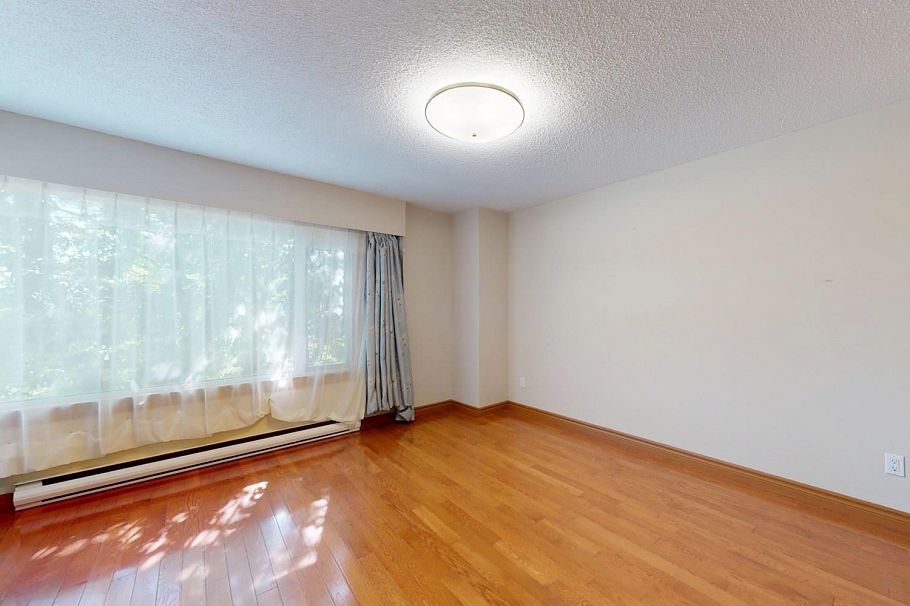 2395 Oak Street Vancouver, BC - 19