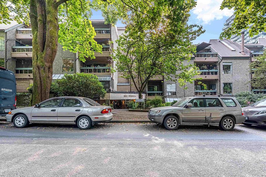 319 1500 Pendrell Street Vancouver, BC - 29