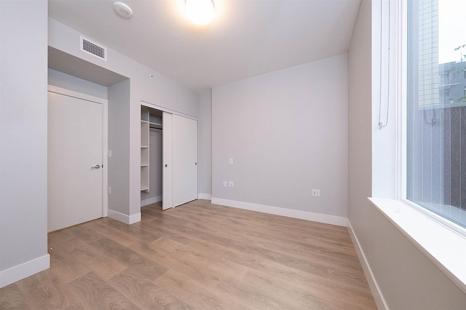 201 3451 Sawmill Crescent Vancouver, BC - 11