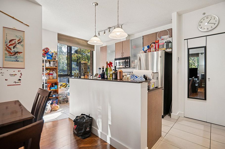 308 Smithe Street Vancouver, BC - 10