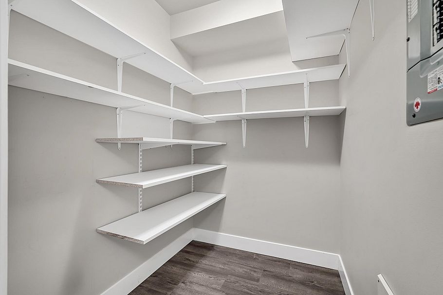 208 707 E 43rd Avenue Vancouver, BC - 23