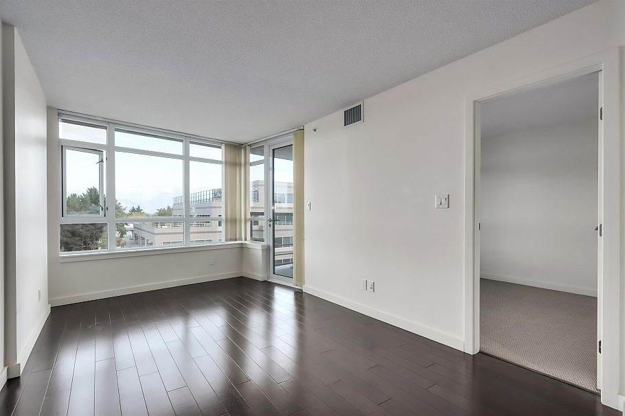 768 2080 W Broadway Vancouver, BC - 11