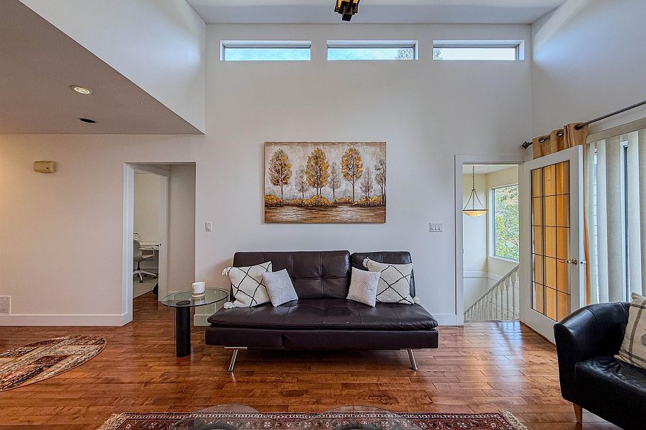 1717 Tatlow Avenue North Vancouver, BC - 5