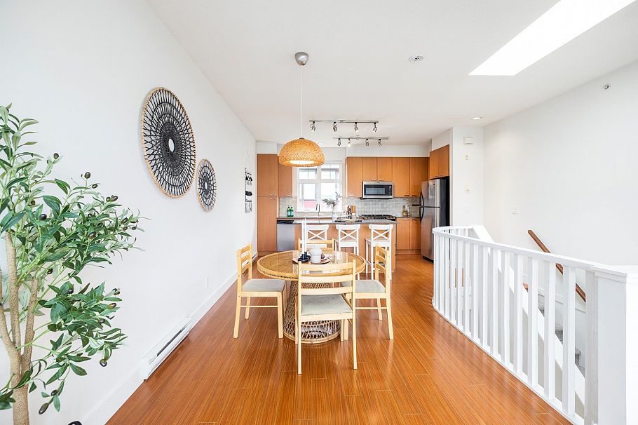 2276 St. George Street Vancouver, BC - 11