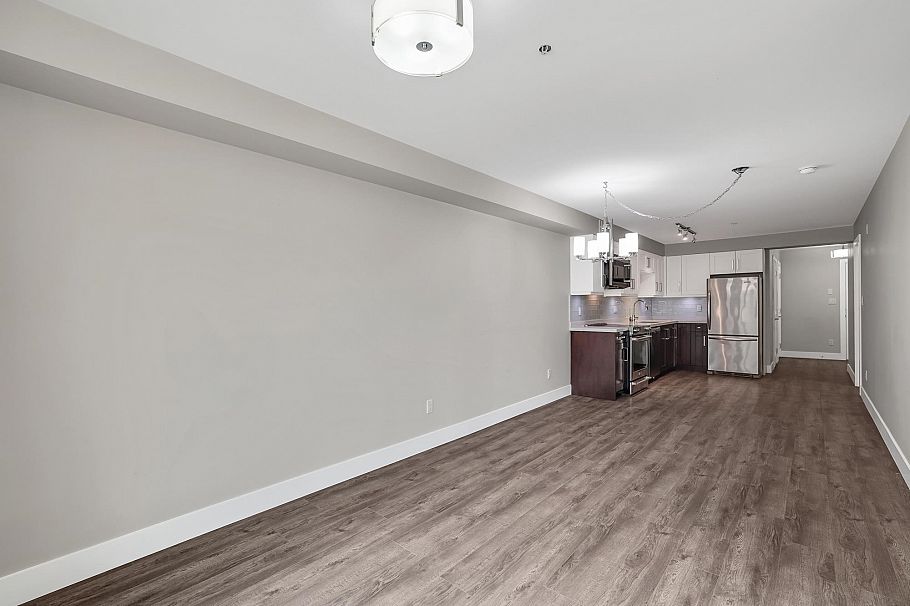 208 707 E 43rd Avenue Vancouver, BC - 11