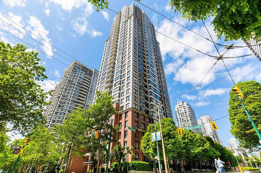 308 Smithe Street Vancouver, BC - 36
