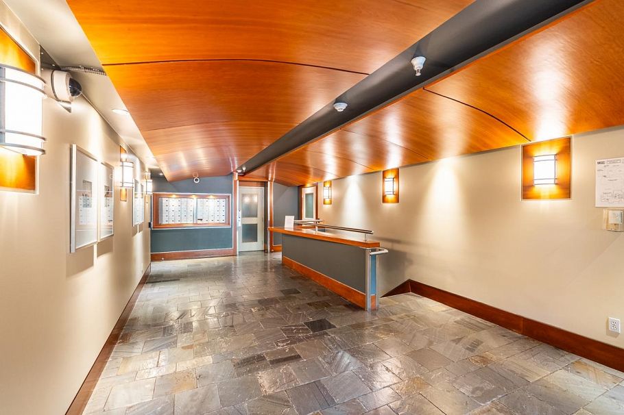 101 1858 W 5th Avenue Vancouver, BC - 38