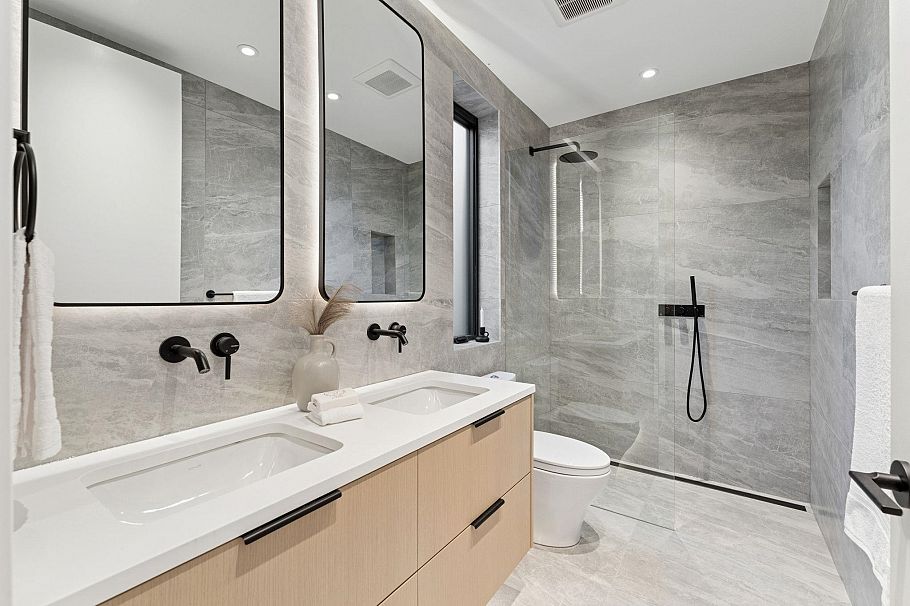 1 3036 W 14th Avenue Vancouver, BC - 13